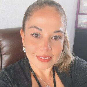 Meet your Posher, Erika
